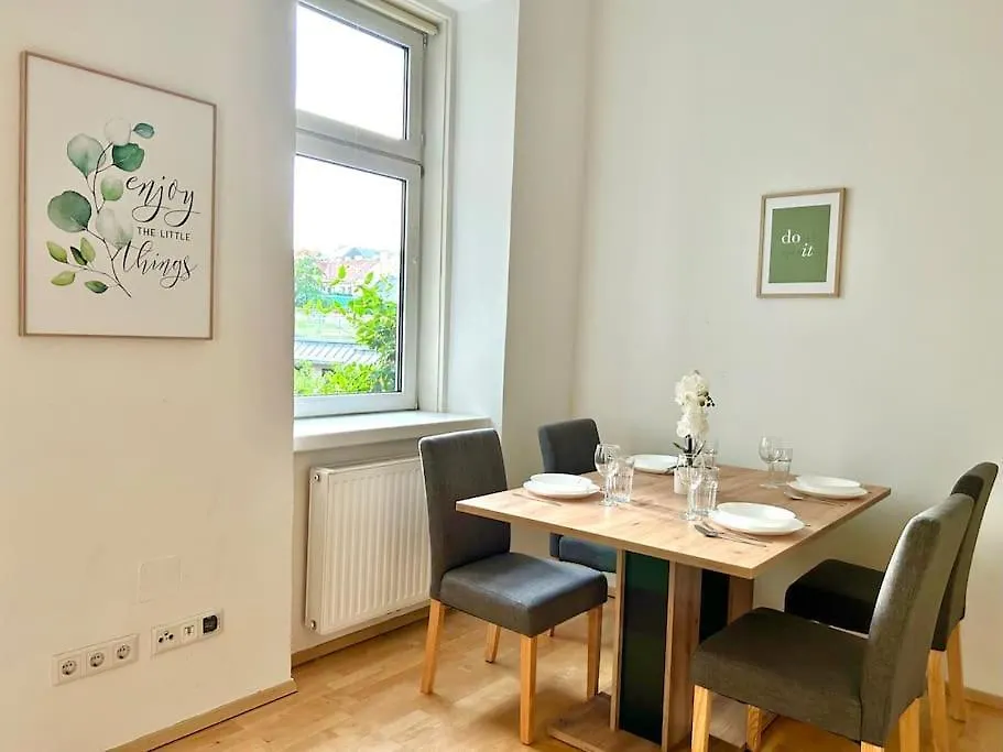 50 M2 Stylish Apartment With Free Parking Βιέννη 0*,